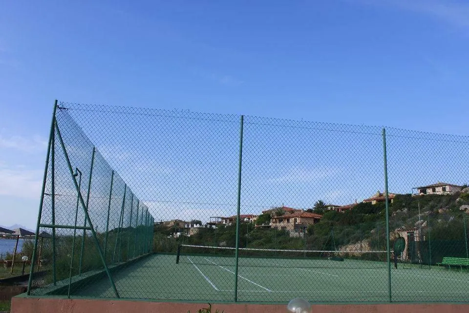 Villa Casa Mughetto R5055 Seafront, Private Sea Access, Swimming Pool La Maddalena  Casa vacanze