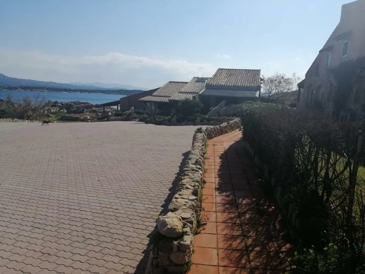 Villa Casa Mughetto R5055 Seafront, Private Sea Access, Swimming Pool La Maddalena  Casa vacanze La Maddalena (Sassari)